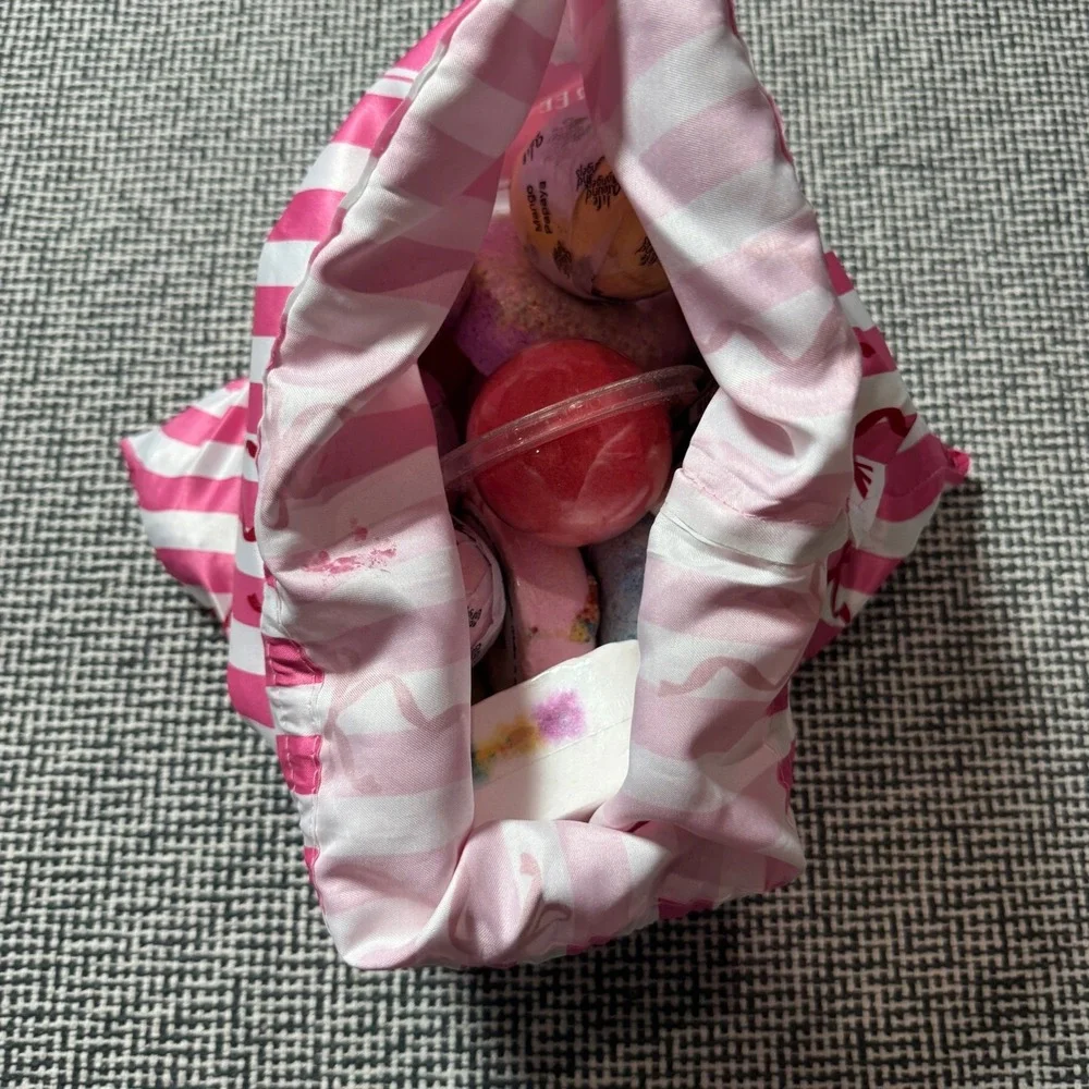 20pc Bath Bomb Multiple Brands & Shapes Set With Bag Mixed Scents